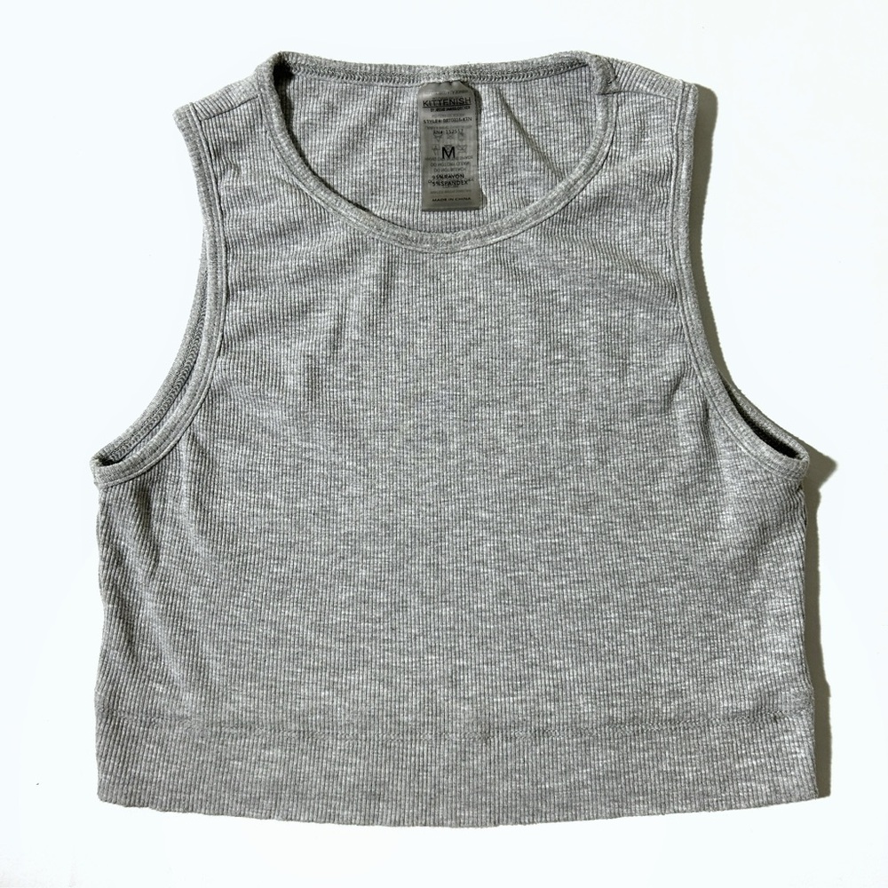 Kittenish BASICS light gray ribbed cropped tank top